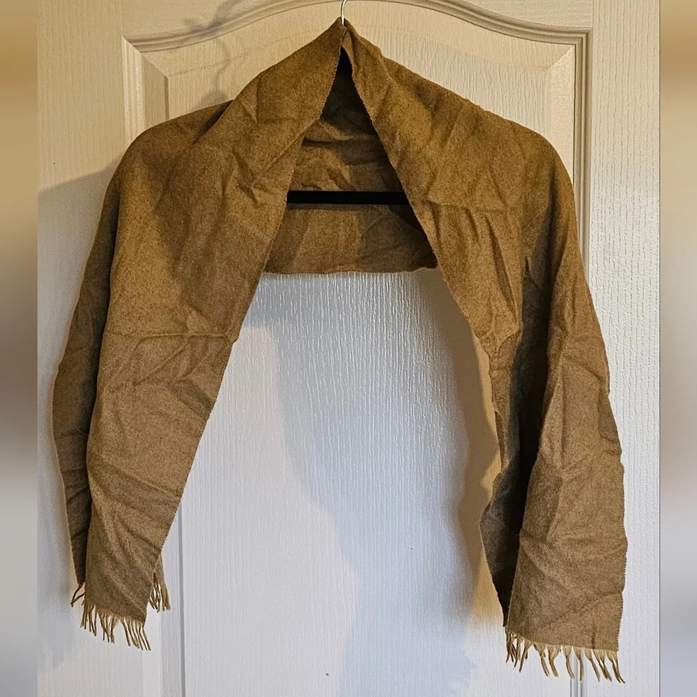 Viva X 70% Cashmere 30% Wool Tan Scarf Made In Scotland Sold By Eljos UVA - Picture 1 of 7